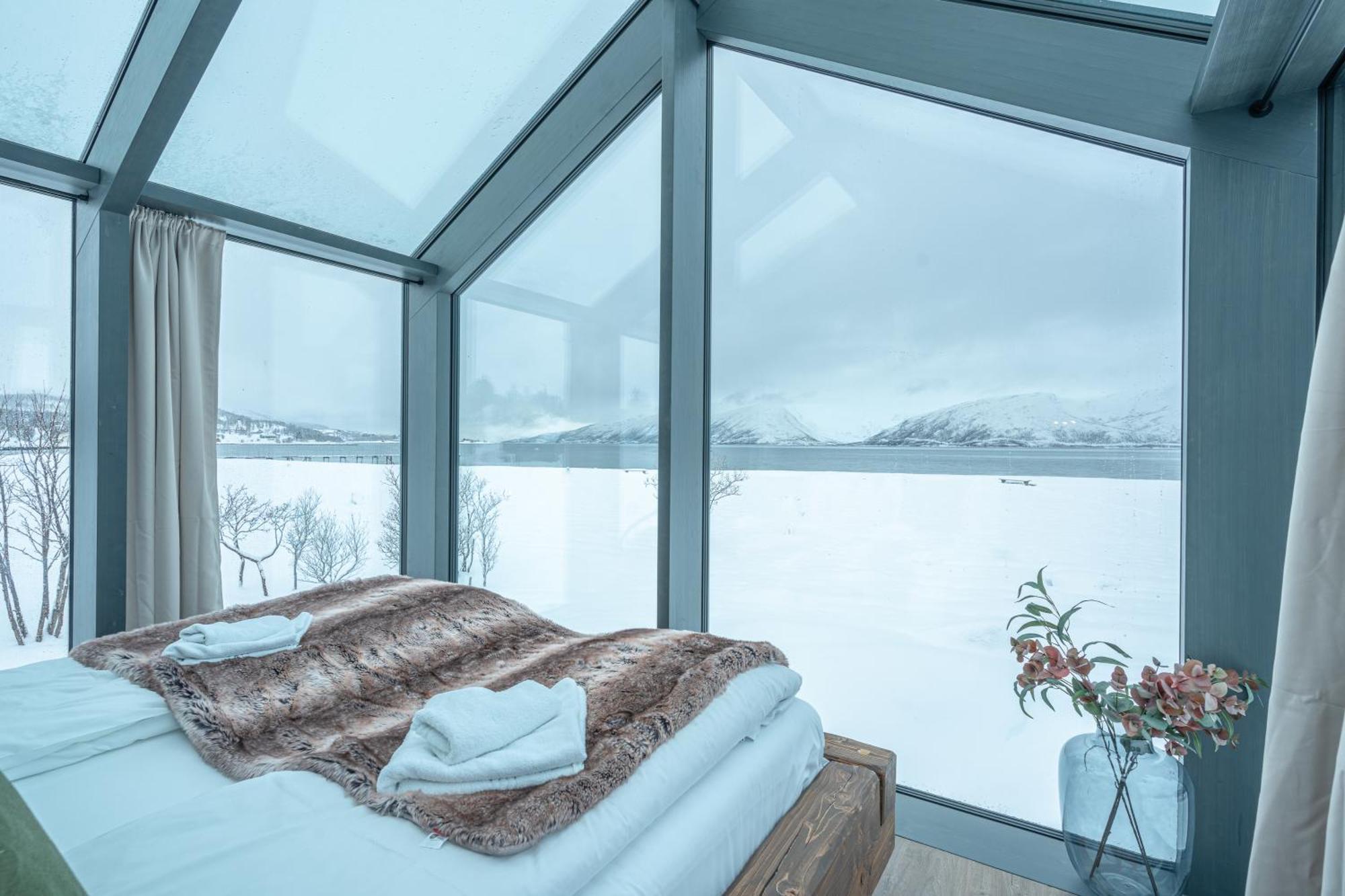 Aera - Glass Cabins トロムソ エクステリア 写真
