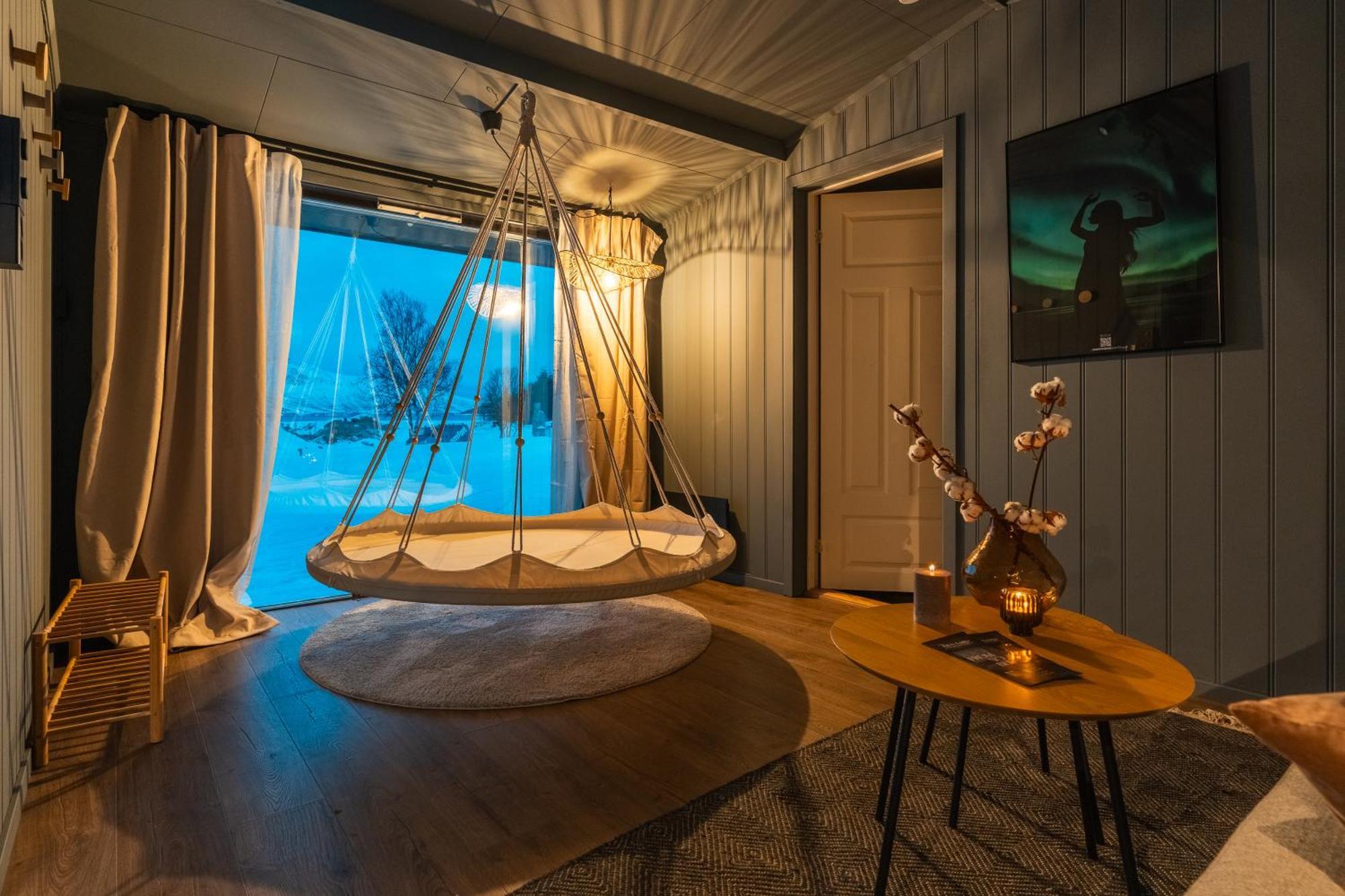 Aera - Glass Cabins トロムソ エクステリア 写真